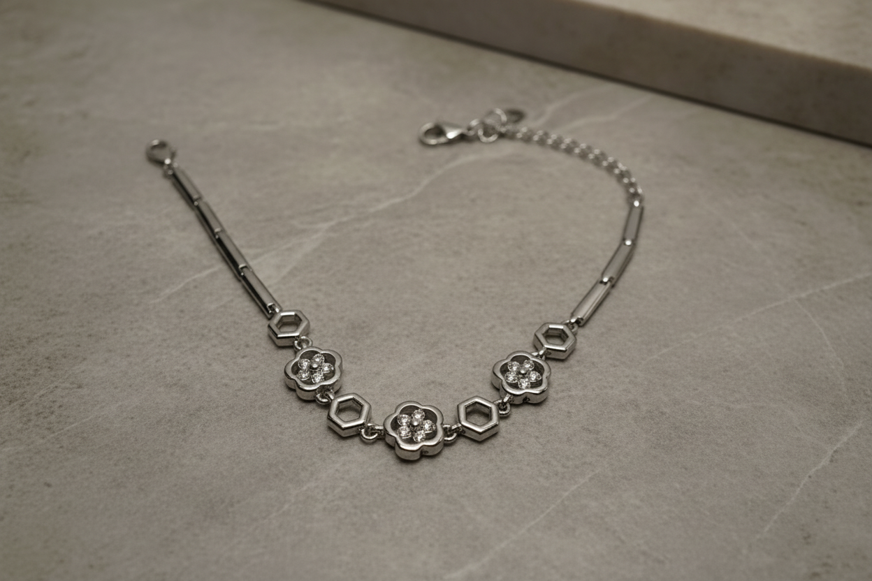 Silver ladies Bracelet SBL17