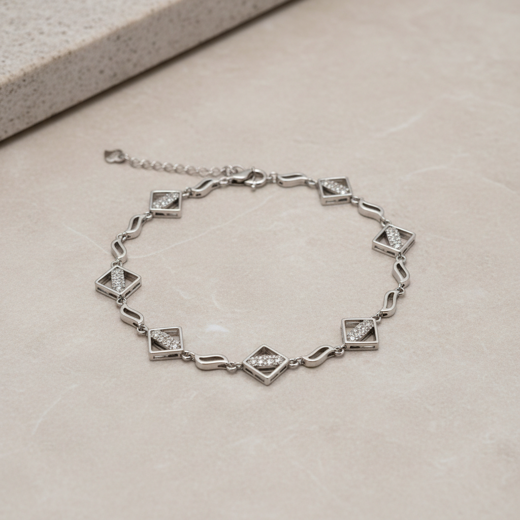 Silver ladies Bracelet SBL95
