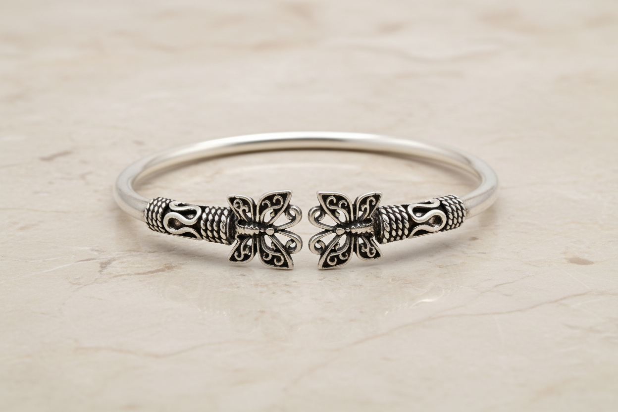 Timeless Charm: S925 Silver Elegance Bracelet