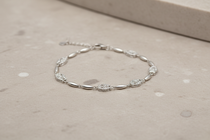 Silver ladies Bracelet SBL96