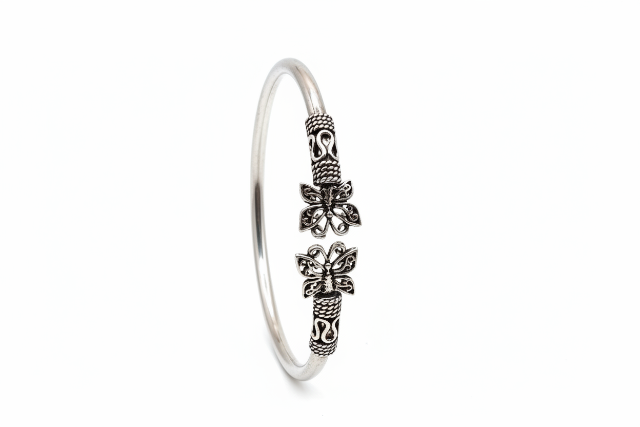Timeless Charm: S925 Silver Elegance Bracelet