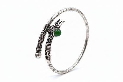 Refined Radiance: S925 Silver Timeless Bracelet